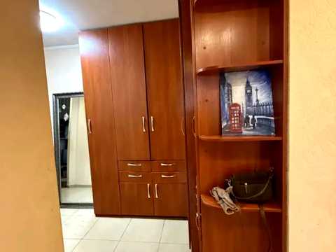 квартира за адресою Червоний камінь вул., 12