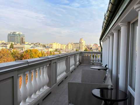 комерційна за адресою Терещенківська вул., 13