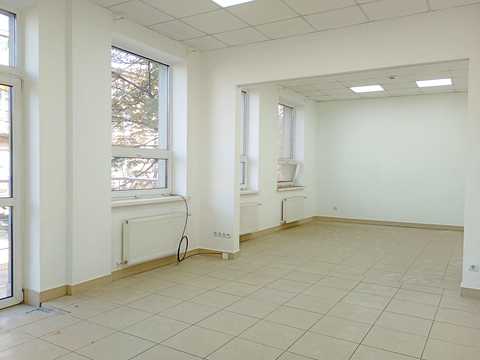 комерційна за адресою Василіянок вул., 13