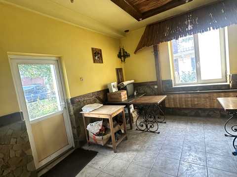 коммерческая по адресу Галицька ул., 59