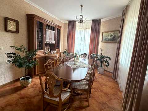 будинок за адресою Юлія Боршоша-Кум'ятського вул.