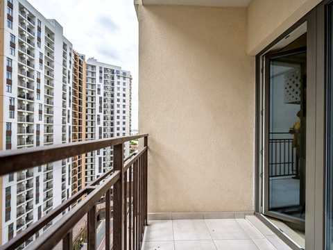 квартира за адресою Краснова вул., 1