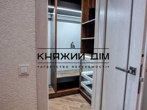 квартира за адресою Василя Тютюнника вул. (Анрі Барбюса), 28-А