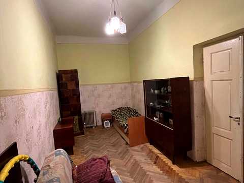 квартира за адресою Братів Міхновських вул. (Московська), 22