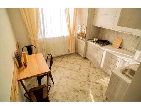 квартира за адресою Олексія Вадатурського вул. (Маршала Малиновського), 18а