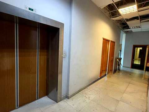 коммерческая по адресу Севастопольская пл., 1