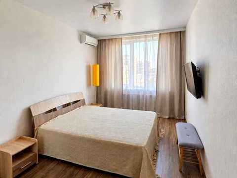 квартира за адресою Родини Крістерів вул., 20
