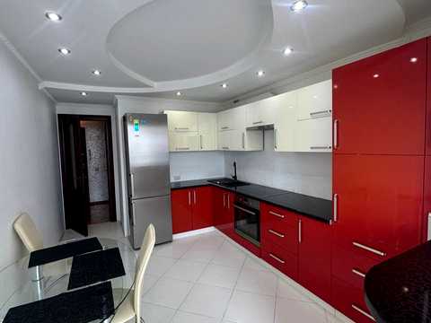 квартира за адресою Коновальця вул., 5
