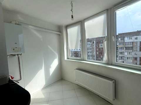 квартира за адресою Коновальця вул., 5
