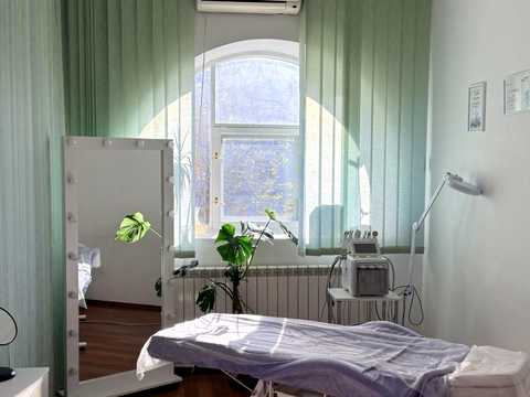 комерційна за адресою Проскурівська вул., 7