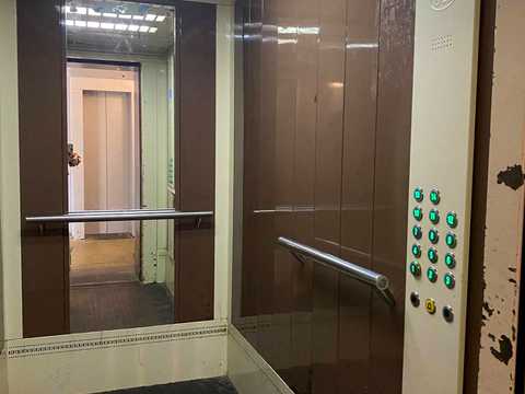 квартира за адресою Миколи Василенка вул., 13