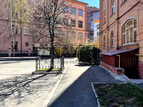 коммерческая по адресу Туровская ул., 4