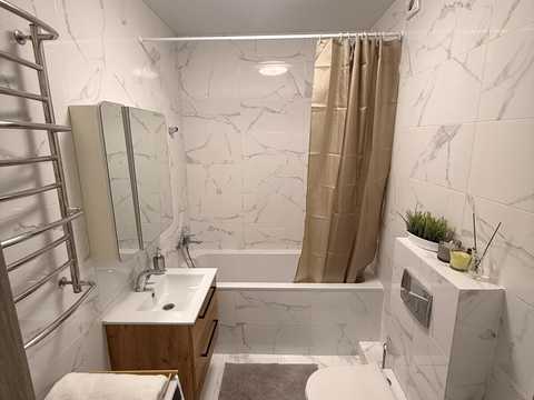 квартира по адресу Юнатская ул., 19