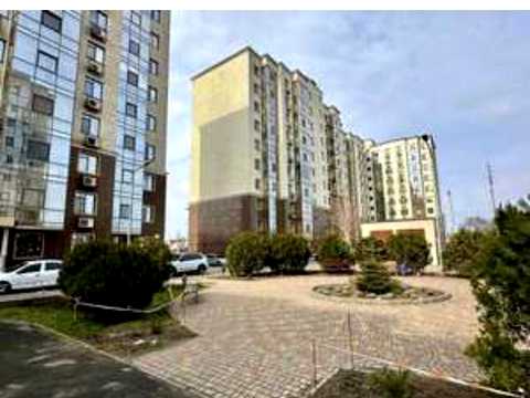 квартира за адресою Олексія Вадатурського вул. (Маршала Малиновського), 18а