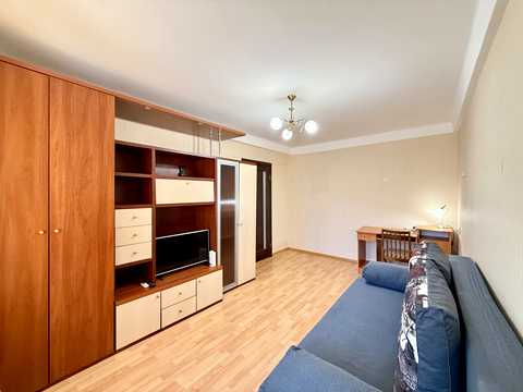 квартира по адресу Дарницкий бульв., 13