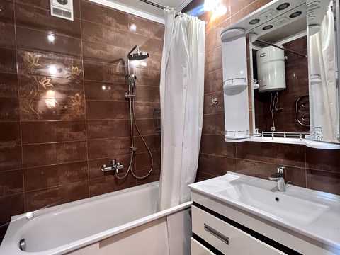 квартира за адресою Олександрівський просп. (Косіора), 69д