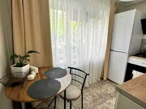 квартира за адресою Донецька вул., 53