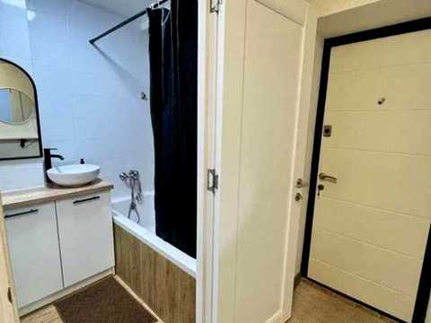 квартира за адресою Донецька вул., 53
