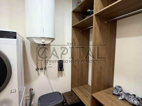 квартира за адресою Салютна вул., 2к6