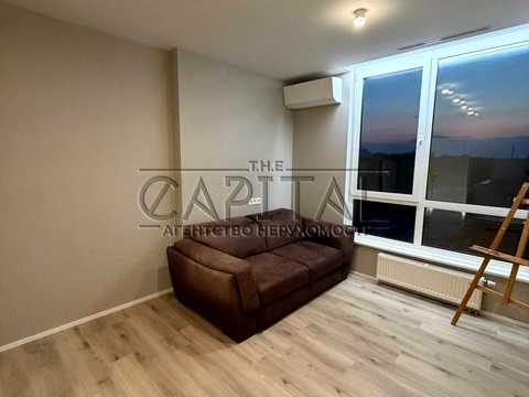 квартира за адресою Салютна вул., 2к6