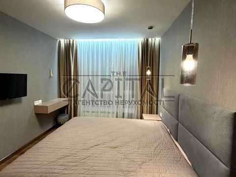 квартира за адресою Салютна вул., 2к6