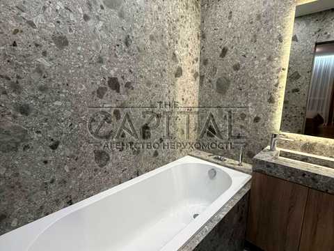квартира за адресою Салютна вул., 2к6