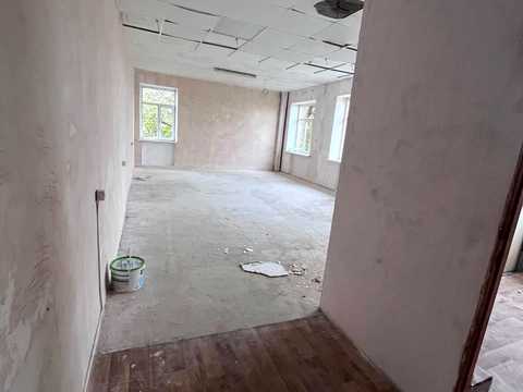 коммерческая по адресу Революції Гідності ул. (Революції), 42