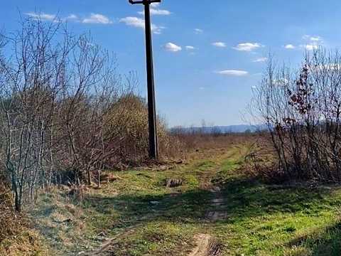 участок по адресу 