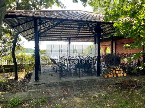 будинок за адресою Кар'єрна вул.