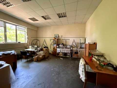 коммерческая по адресу Радистов ул., 64