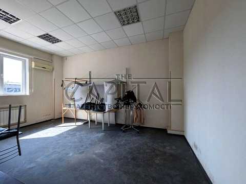 коммерческая по адресу Радистов ул., 64