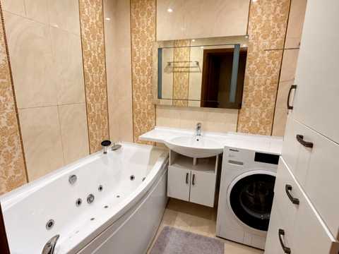 квартира за адресою Черкаси, Героїв Дніпра вул., 53