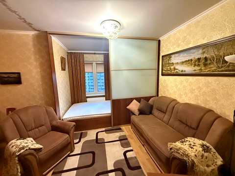 квартира за адресою Київ, Софії Русової вул., 1