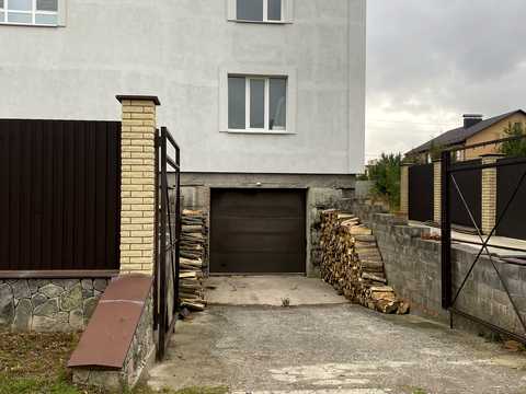 коммерческая по адресу Автомобильная ул., 33