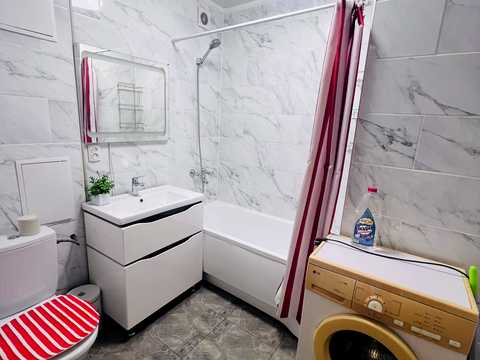 квартира за адресою Кременчуцька вул., 1