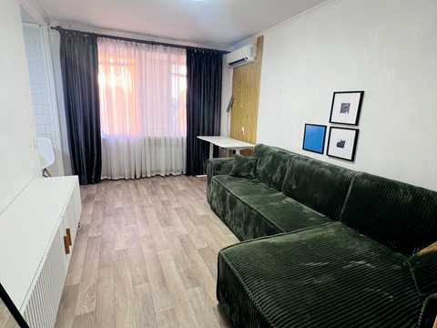 квартира за адресою Кременчуцька вул., 1