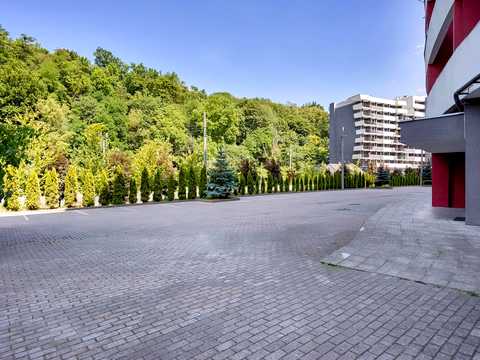 комерційна за адресою Львів, Василя Стуса вул. (Островського), 22-А