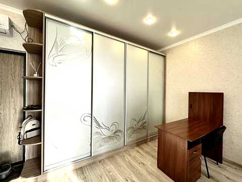 квартира за адресою Михайлівська вул., 8