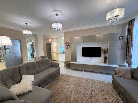 квартира за адресою Регенераторна вул., 4 к13