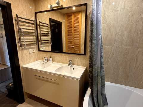 квартира за адресою Набережна Перемоги вул., 48