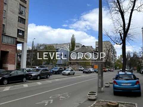 комерційна за адресою Оболонська вул., 12