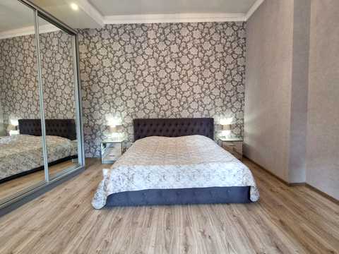 квартира по адресу Шота Руставели ул., 8