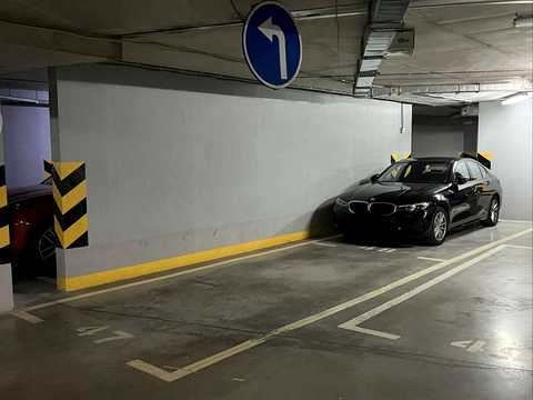 1878840536055869