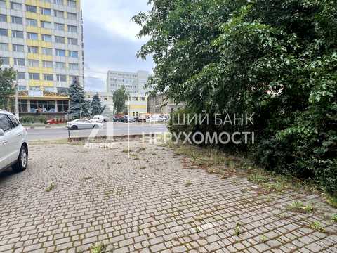 комерційна за адресою Чорноморського Козацтва вул., 70/1