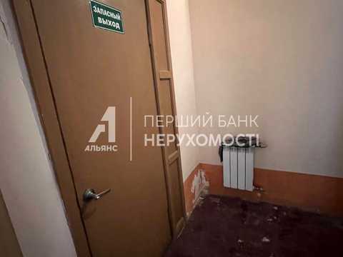 комерційна за адресою Чорноморського Козацтва вул., 70/1