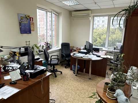комерційна за адресою Харків, Полтавський Шлях вул., 152/1