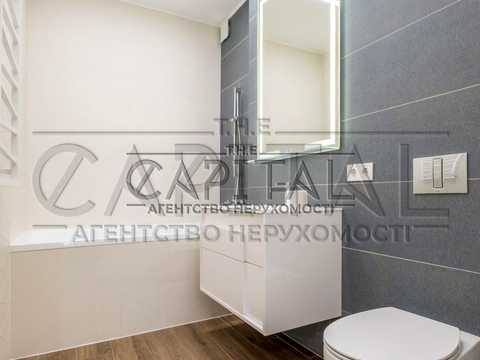 будинок за адресою Київська вул., 1