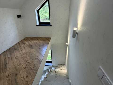 будинок за адресою Центральна, 4-Б