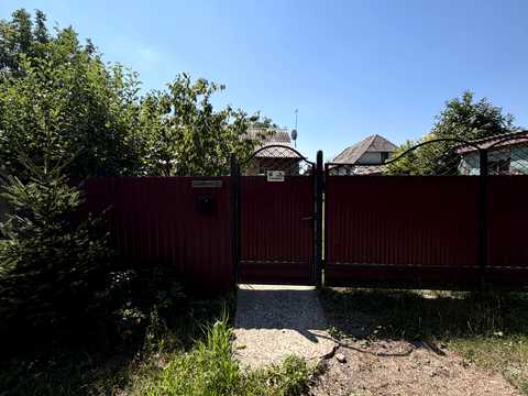 дом по адресу Провулок Шкільний, 8
