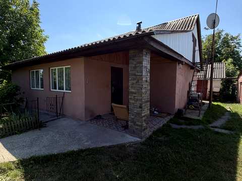 дом по адресу Провулок Шкільний, 8